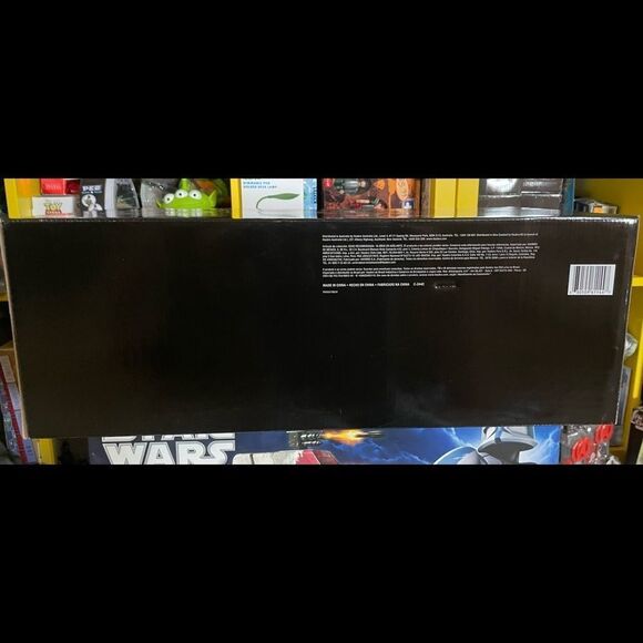 Marvel Avengers Legends Gear INFINITY GAUNTLET Articulated ELECTRONIC FIST NIB - Picture 5 of 13